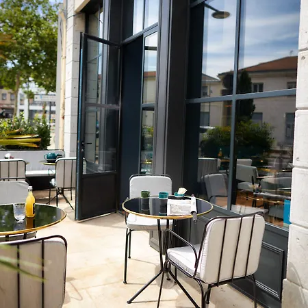 Hotel Victoria 4*